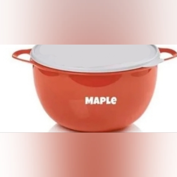 Tupperware Thatsa Mega Bowl Red New - Picture 7 of 7